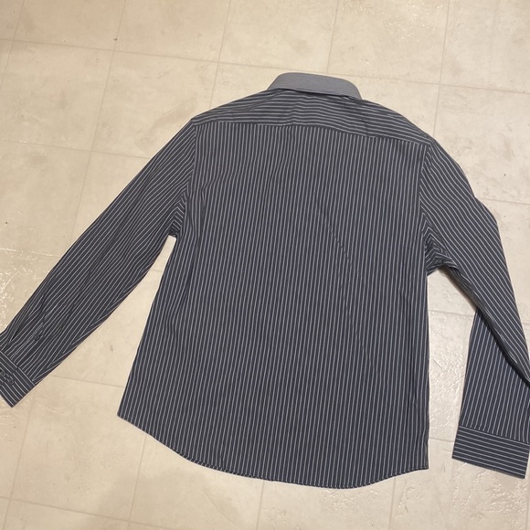 Mens EXPRESS L/S Button Down! Vertical Stripes! Dress Shirt LARGE Brand NEW!🔥🎄 - Picture 11 of 15